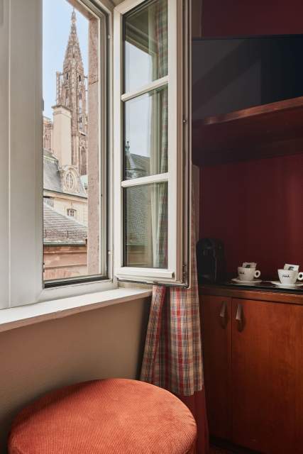 hôtel suisse au centre de Strasbourg près de la cathédrale notre dame