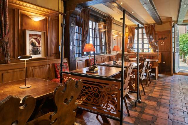 Hôtel en Alsace · hôtel au centre de Strasbourg près de la cathédrale notre dame